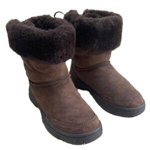 UGG Boots Size 7W
